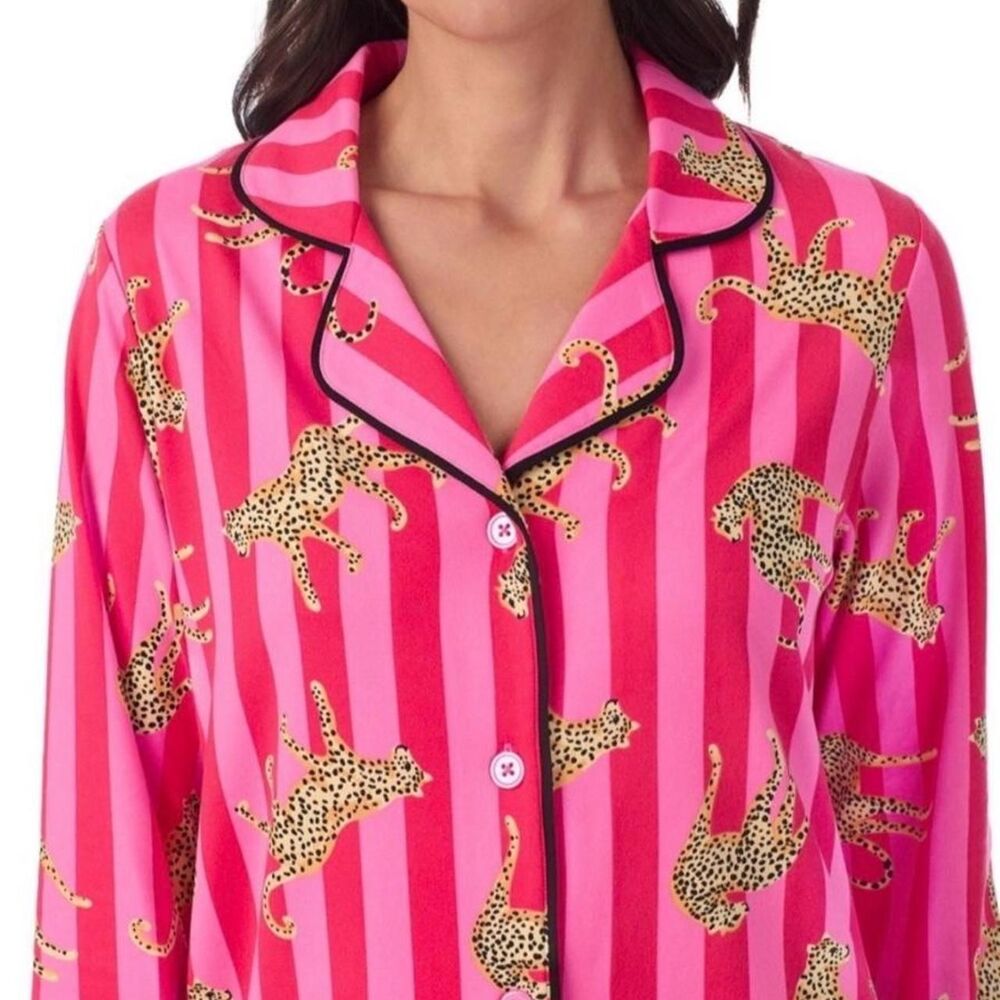 Room-service-pjs Women's multi Pajamas